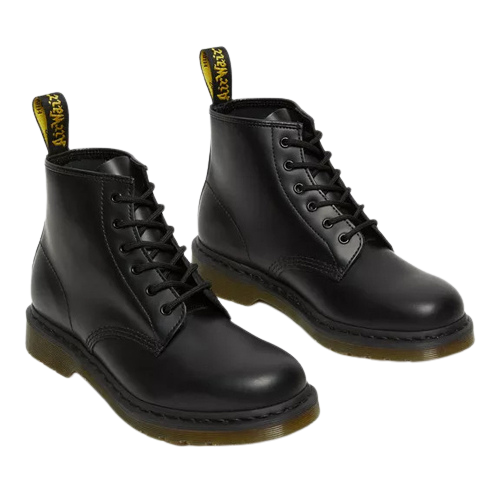Dr Martens 6 Eye Boots - 101 - Black