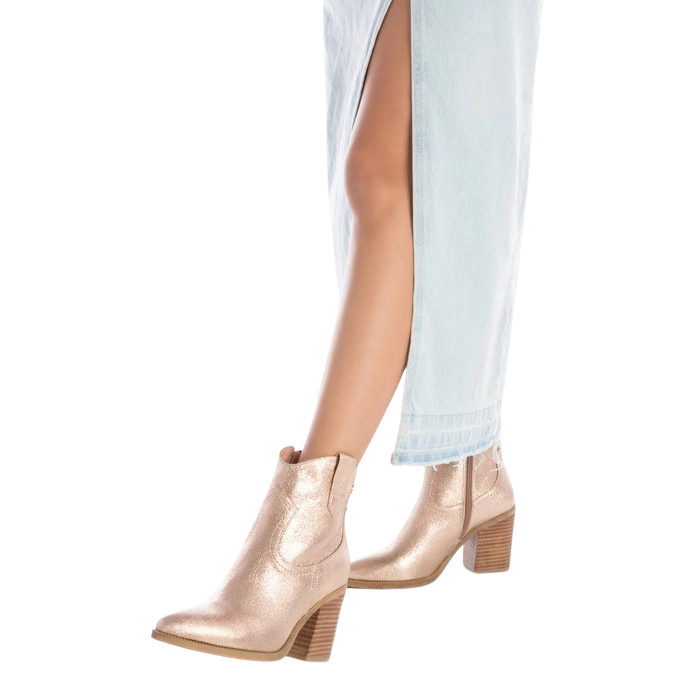 XTI Ladies Western Ankle Boots - 142330 - Rose Gold