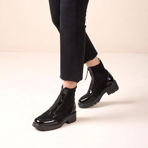 Unisa Block Heeled Ankle Boots - Jandro - Black