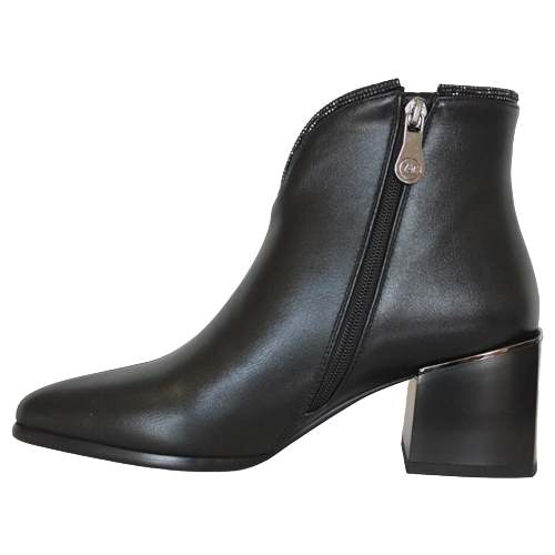 Zanni Block Heeled Ankle Boots- Aquaba - Black