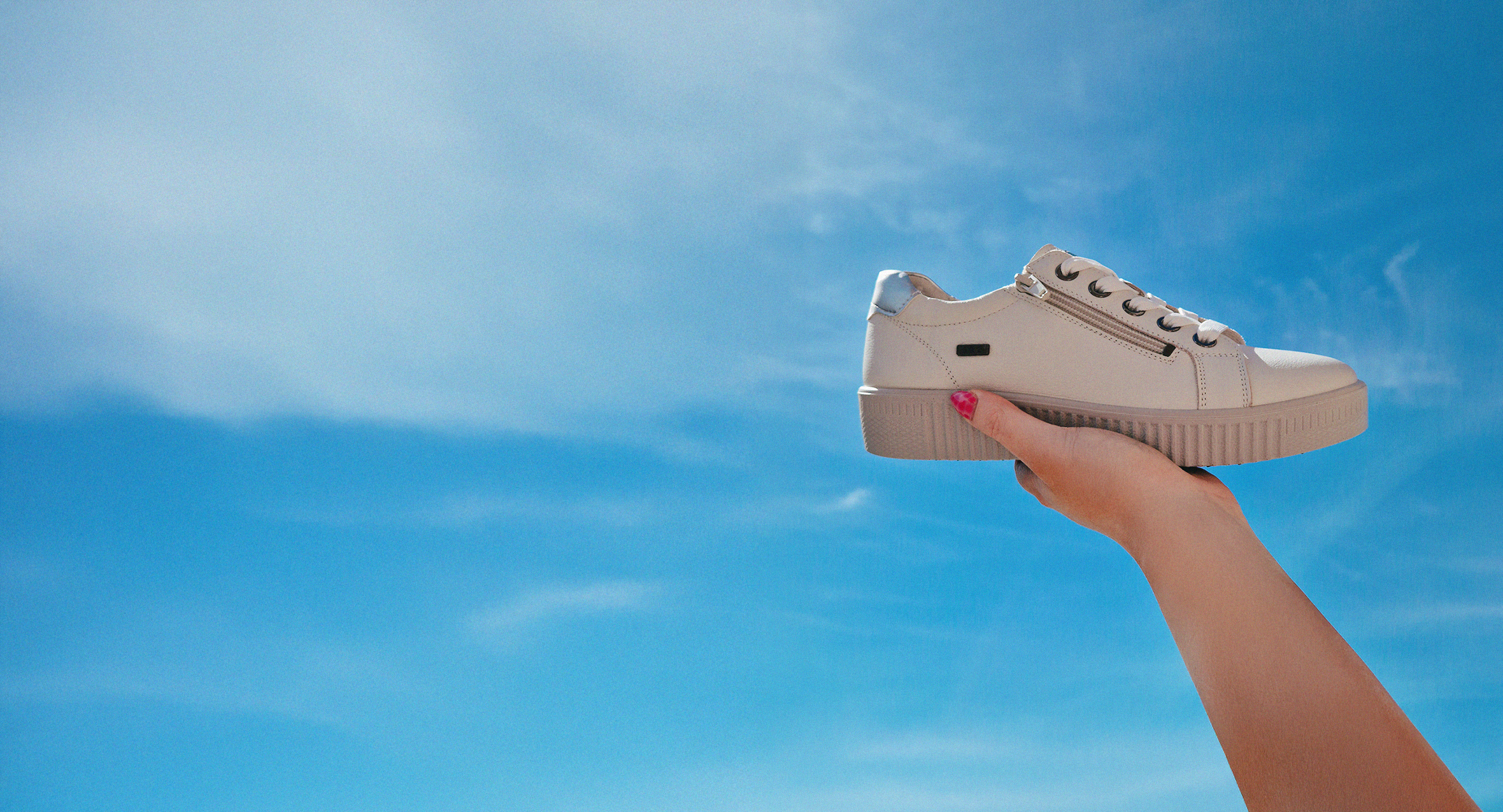 Wide Fit Shoes That Feel Good and Look Lovely