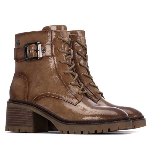 XTI Ladies Block Heeled Ankle Boots - 144275 - Beige Patent