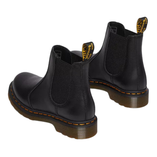 Black dm chelsea clearance boots