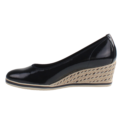 Tamaris black wedge on sale shoes