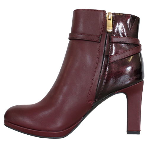Marco tozzi 2025 burgundy ankle boots