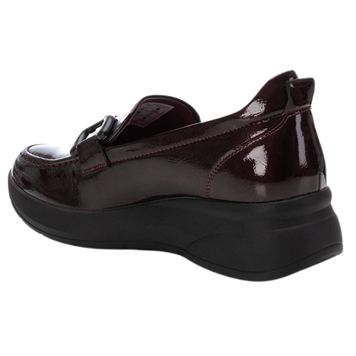 XTI Ladies Wedge Loafers - 143426 - Burgundy Patent