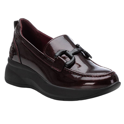 XTI Ladies Wedge Loafers - 143426 - Burgundy Patent