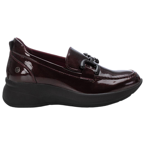 XTI Ladies Wedge Loafers - 143426 - Burgundy Patent