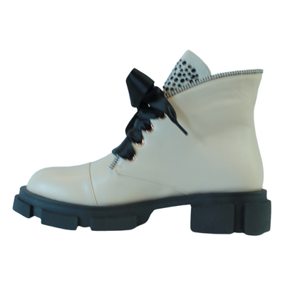 Kate Appleby Ankle Boots - Bedwas - White