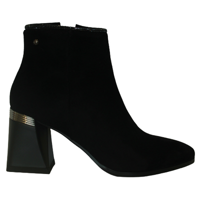 Redz Block Heeled Ankle Boots - H897 - Black Suede