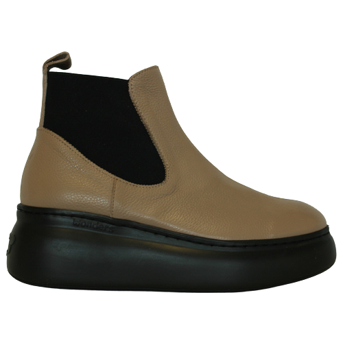 Dr martens aerial chelsea hot sale boot